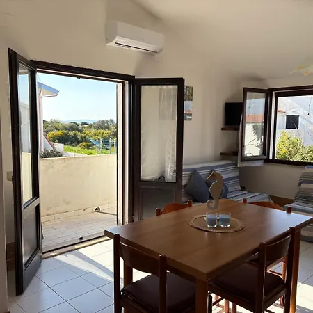 شقة Casa Le Ginestre - *