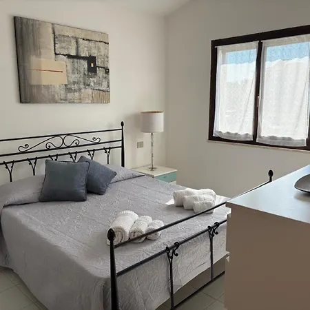 Casa Le Ginestre - *